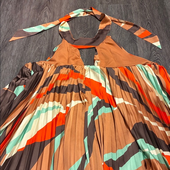 NWT Anthropologie (L) Hutch Halter Pleated Mini Dress - Picture 9 of 13